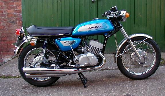 Kawasaki 500 mach 3- 1 serie.jpg