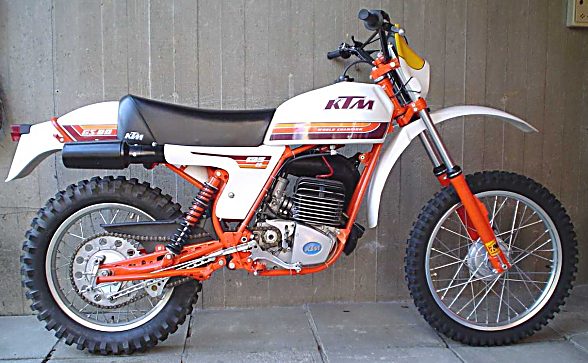 Luca L Ktm 125 gs80 79 dx.jpg